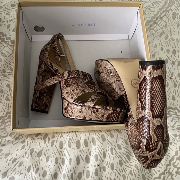 Women's MK brown Snakeskin Platform Heels - Picture 3 of 6